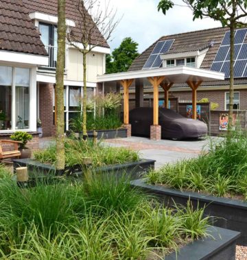 Renovatie voortuin met carport